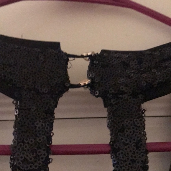 Black Dress - Picture 3 of 3